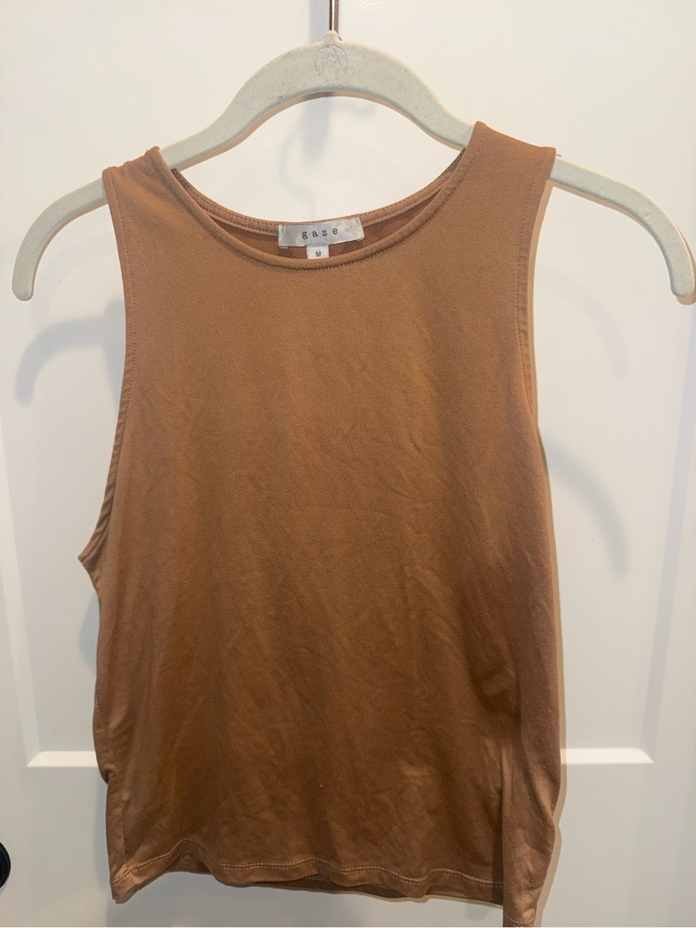 Sleeveless Tank Top in Warm Brown